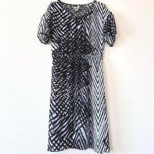 Sheer black & white abstract chevron print midi dress